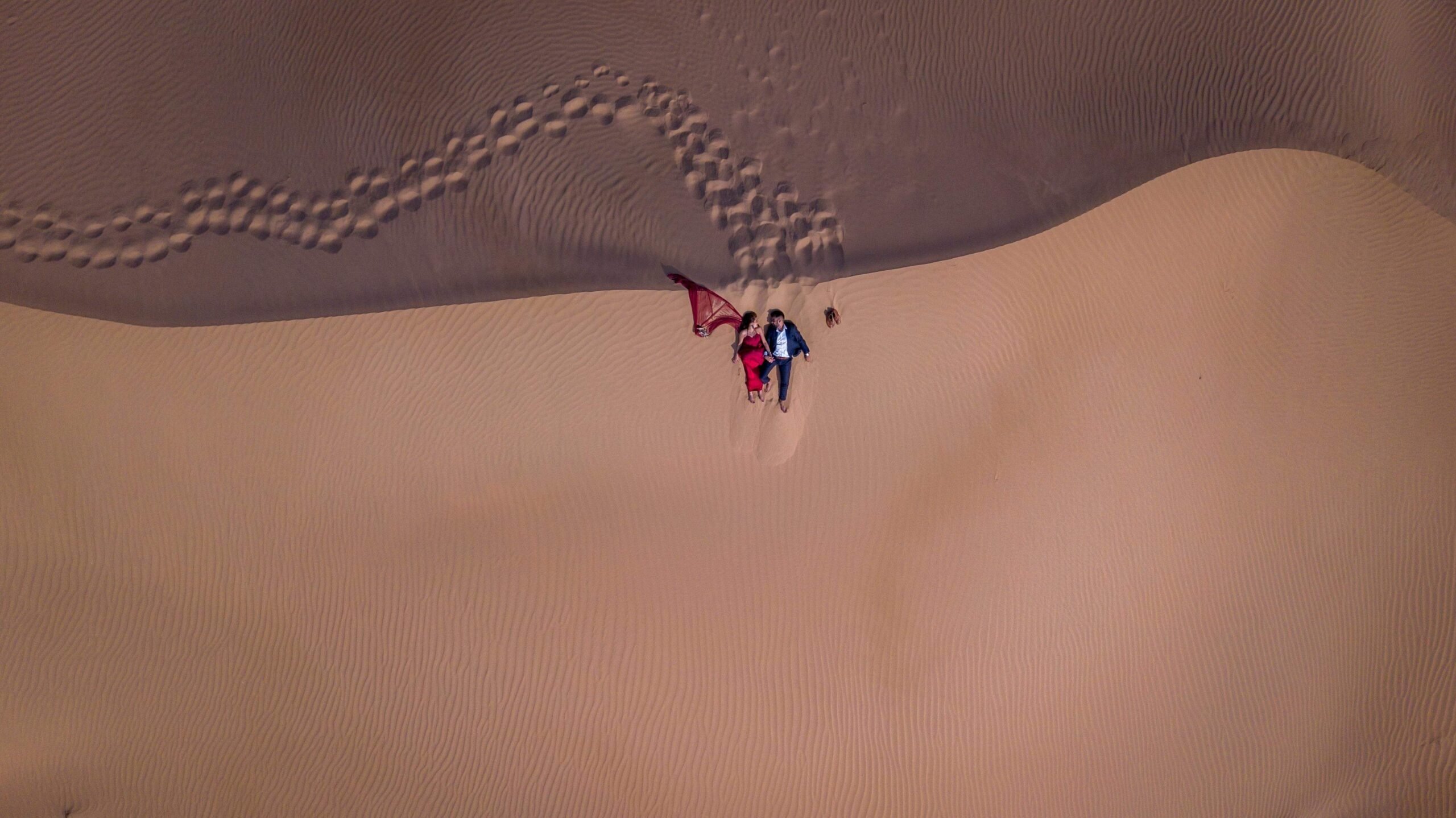 How Dating Expectations Change When You Travel to the Gulf