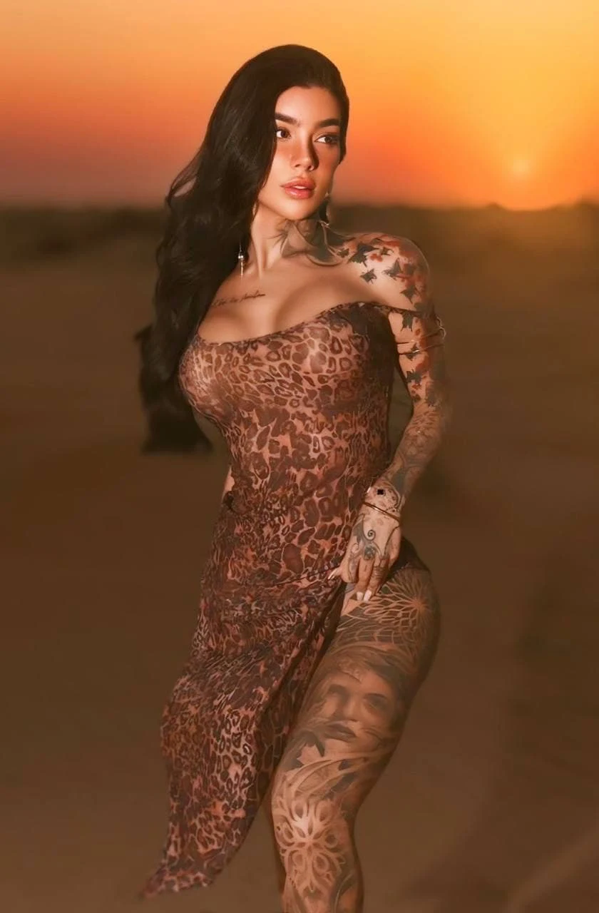 Crystal — Photo 2