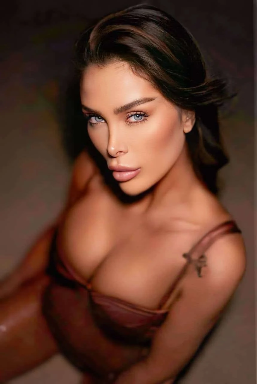 Bianca — Photo 1