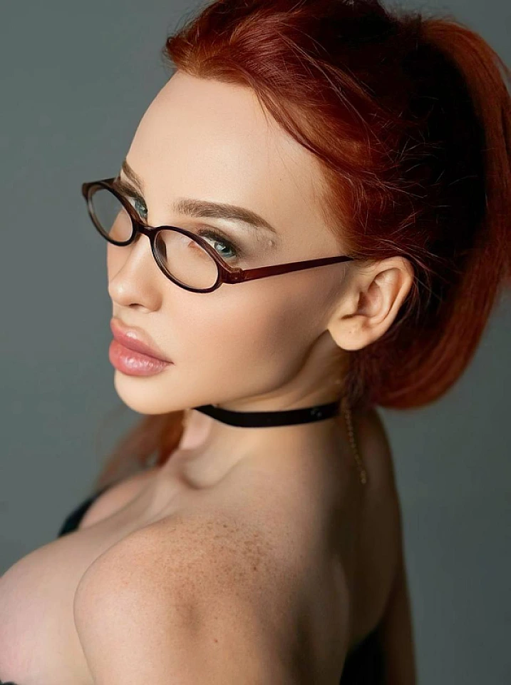 Clara — Photo 3