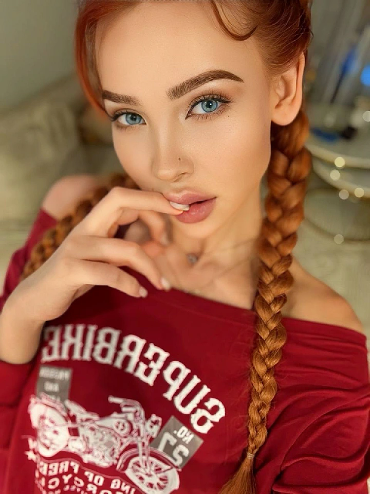 Clara — Photo 4